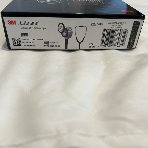 Littmann Classsic III Stethoscope Black New In Box - Picture 2 of 4